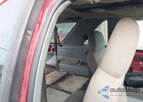 2004 Chevrolet Blazer Ls z USA, uszkodzony, nr VIN 1GNCS18X84K164323